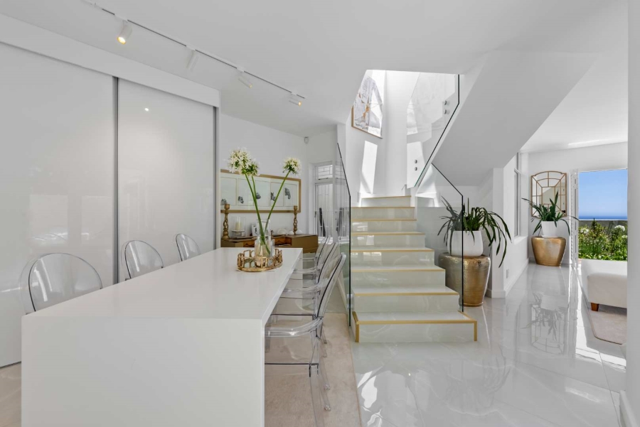 3 Bedroom Property for Sale in Camps Bay Western Cape